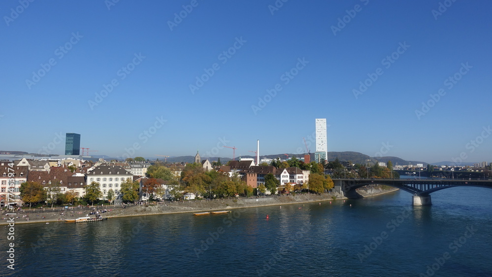 Basel -- Blick über den Rhein Basel -- Blick über den Rhein