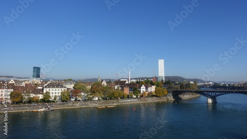 Basel -- Blick   ber den Rhein 