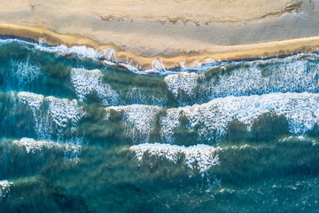 Sierkussen Luchtfoto strand Kristalheldere baai vanuit de lucht  © Benedikt