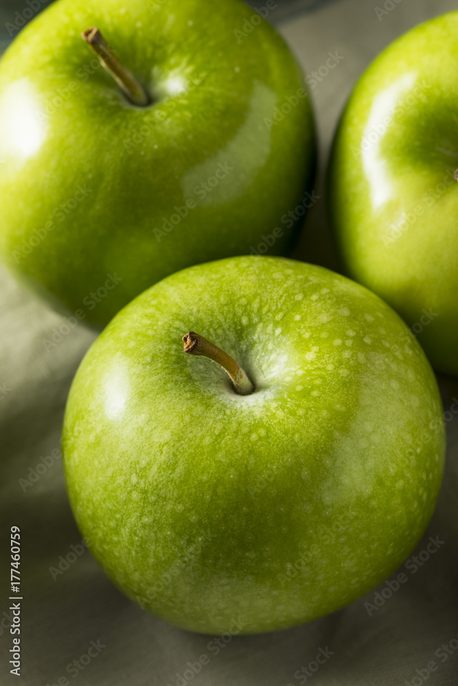 Raw Green Organic Granny Smith Apples Raw Green Organic Granny Smith Apples