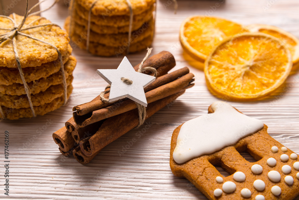 Cinnamon sticks and cookies, Christmas concept