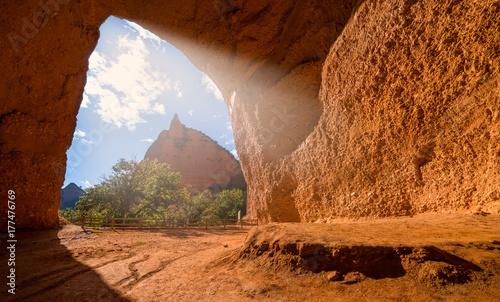 La cuevona, Medulas.