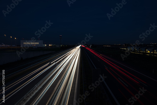 Lichtszieher, Strassenverkehr, nachts