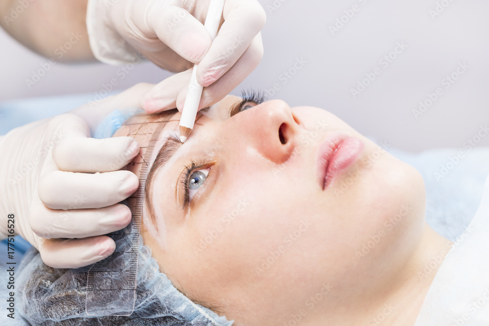 Microblading eyebrows workflow in a beauty salon Microblading eyebrows workflow in a beauty salon