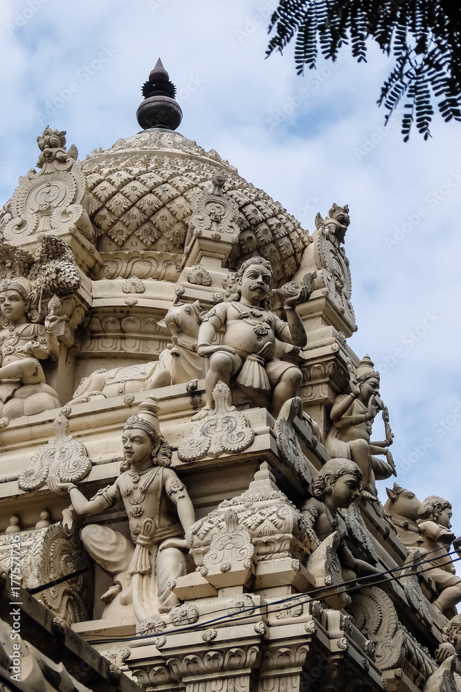Sculptures at the temple in Tiruvannamalai