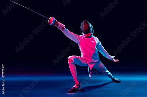 male fencer in action © 27mistral