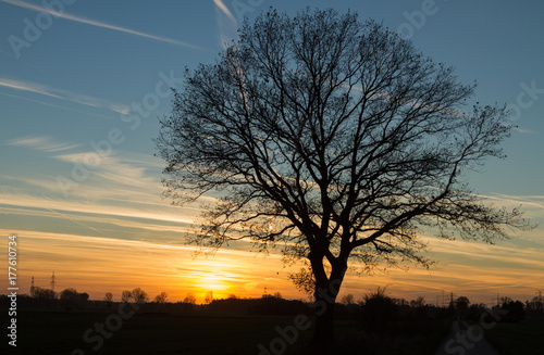 Sonnenuntergang im Herbst