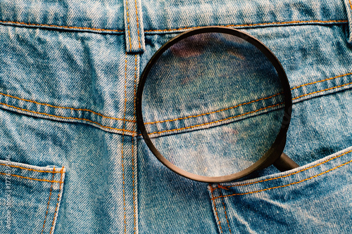 Magnifying glass for detective