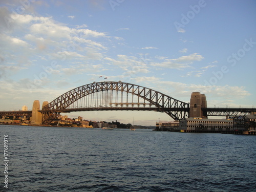 Sydney Harbour Bridge Up-Close © Pralin