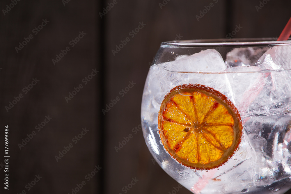Gintonic with orange