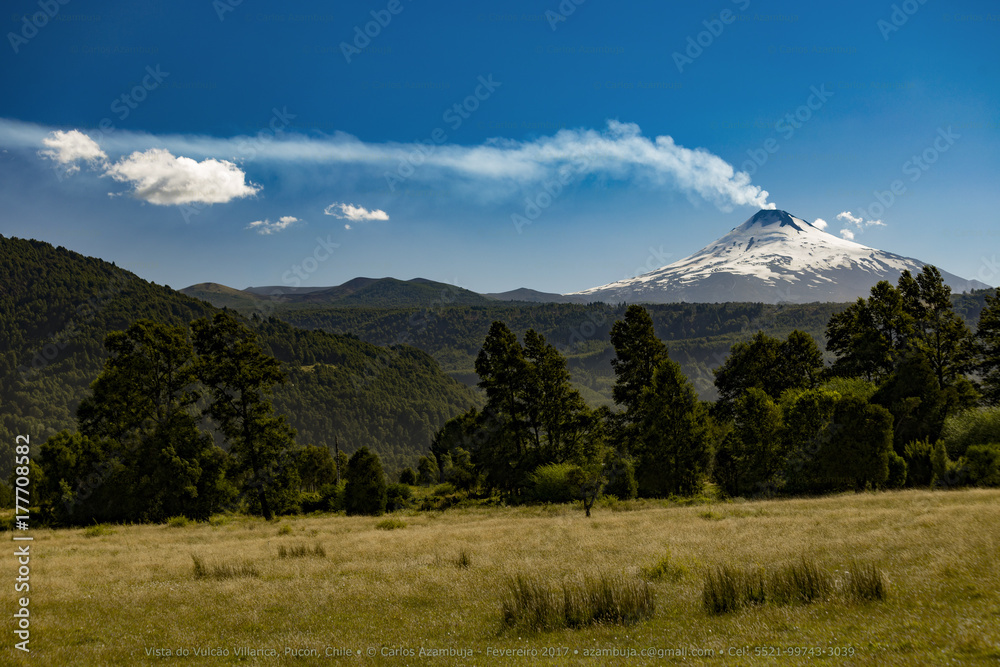 Fototapeta premium Villarica Volcano, Chile