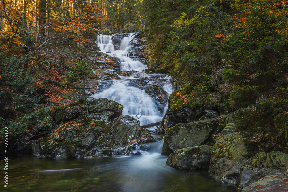 Wasserfall im bayerischen Wald