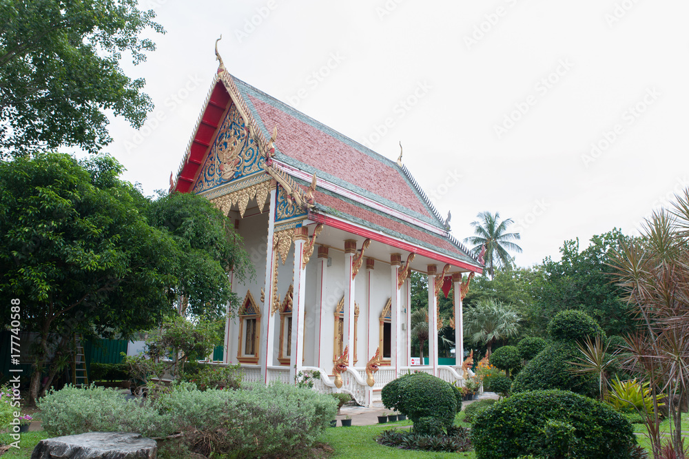 Pagoda of Wat Chalong ( Wat Chaiyathararam) - buddhist temples of Phuket
