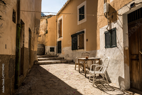 Rue de Banyalbufar sur l'île de Majorque (Îles Baléares, Espagne)