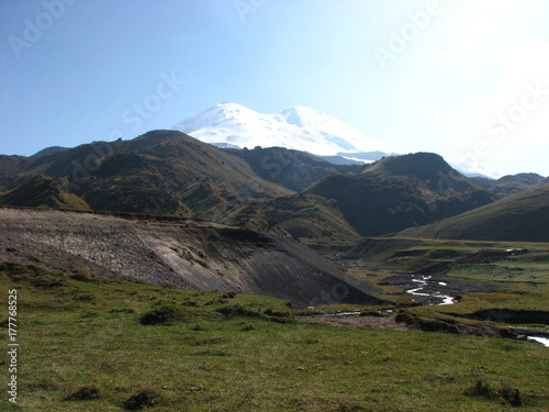 The Dzhily-Su, Elbrus