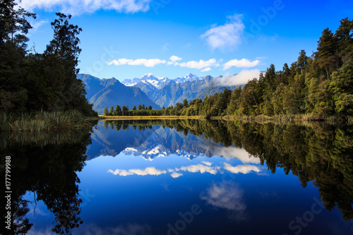 Lake Matheson in New Zealand photo