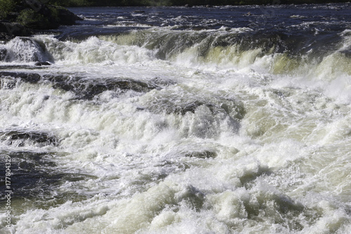 Fototapeta Naklejka Na Ścianę i Meble -  river