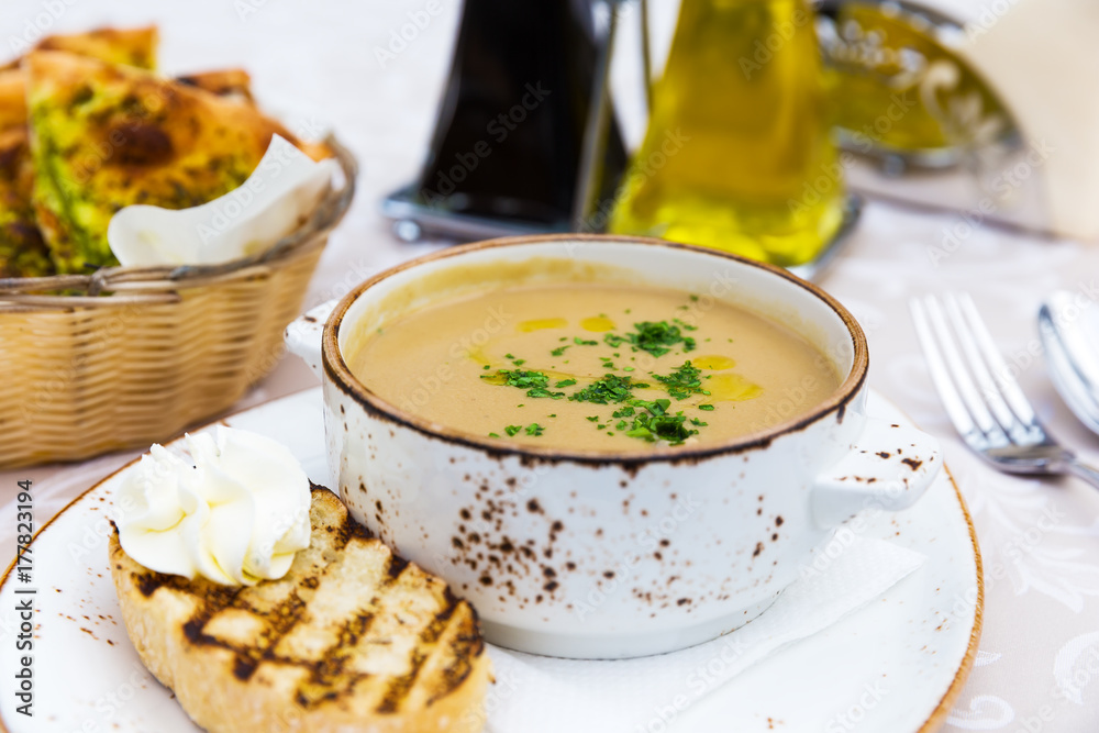 Mushroom cream soup with green parsley Mushroom cream soup with green parsley