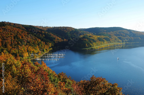 Biggetalsperre im Herbst - Waldenburger Bucht