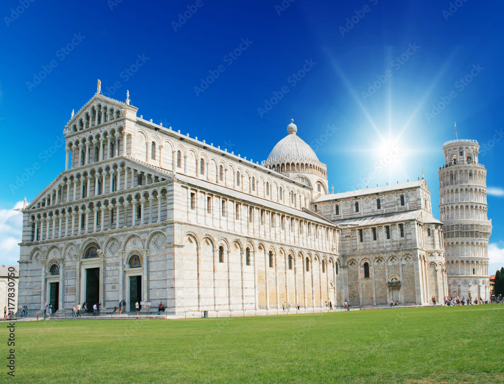 Pisa, Place of Miracle with famous tour