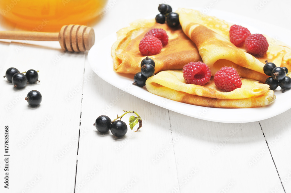 Pancake - Crepes with berries and honey Pancake - Crepes with berries and honey
