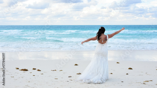 Love, newly wed, beach, Bride