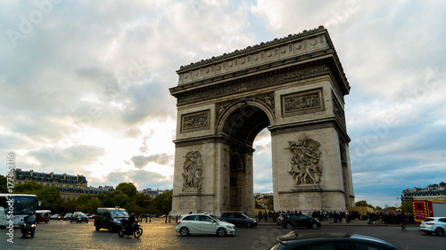 Jamais vue autant de monde tourner en rond