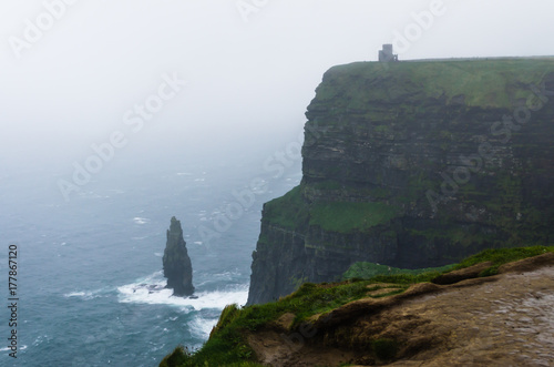  Cliffs of Moher in Ireland on a Cloudy Day © Jose Morquecho