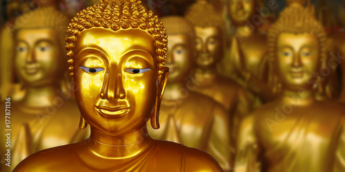 Canvas Print head of statue of buddha