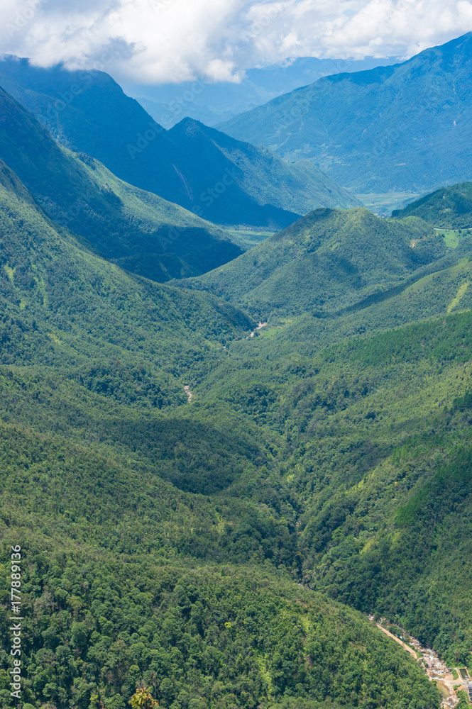 Fototapeta premium Picturesque landscape of mountain valley