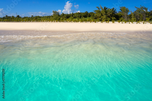 Riviera Maya Caribbean beach turquoise Mexico © lunamarina