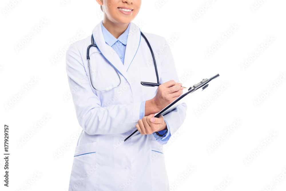 doctor writing diagnosis