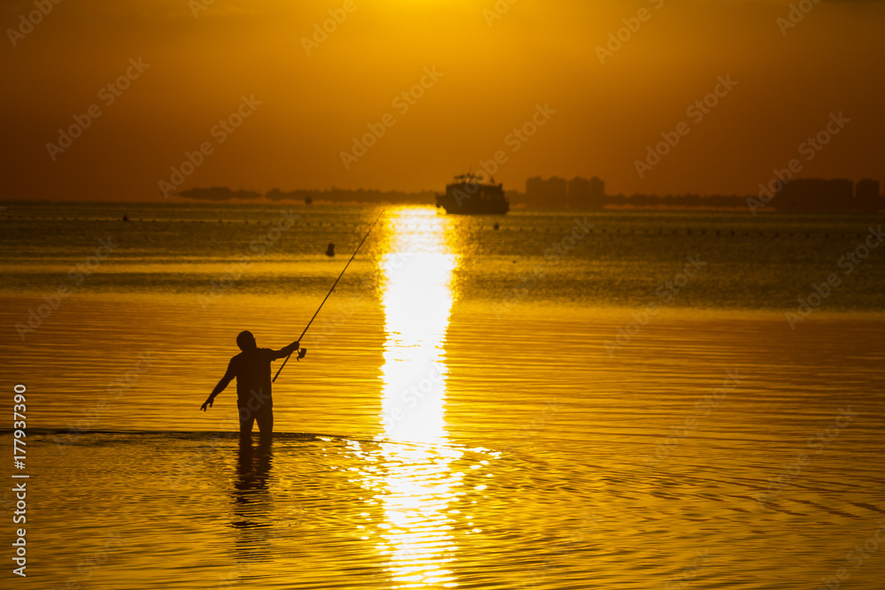 Pescador al amanecer