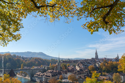 Stadt Bern im Herbst