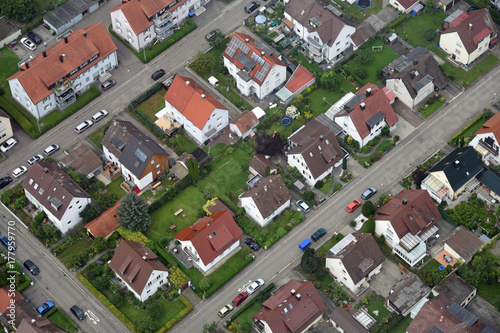 Luftaufnahme eines Wohnviertels in Friedrichshafen am Bodensee