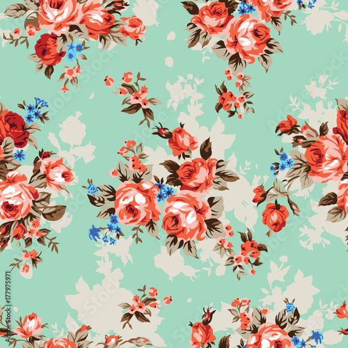 Vintage chintz roses seamless pattern