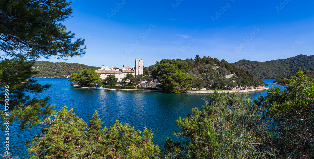 Obraz premium Monastery of Saint Mary situated on St Marys Island