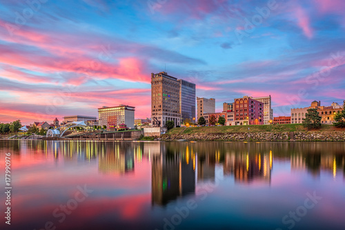 Charleston, West Virginia, USA © SeanPavonePhoto