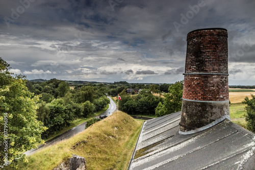 mønsted kalkgruben mit Gewitterwolken photo