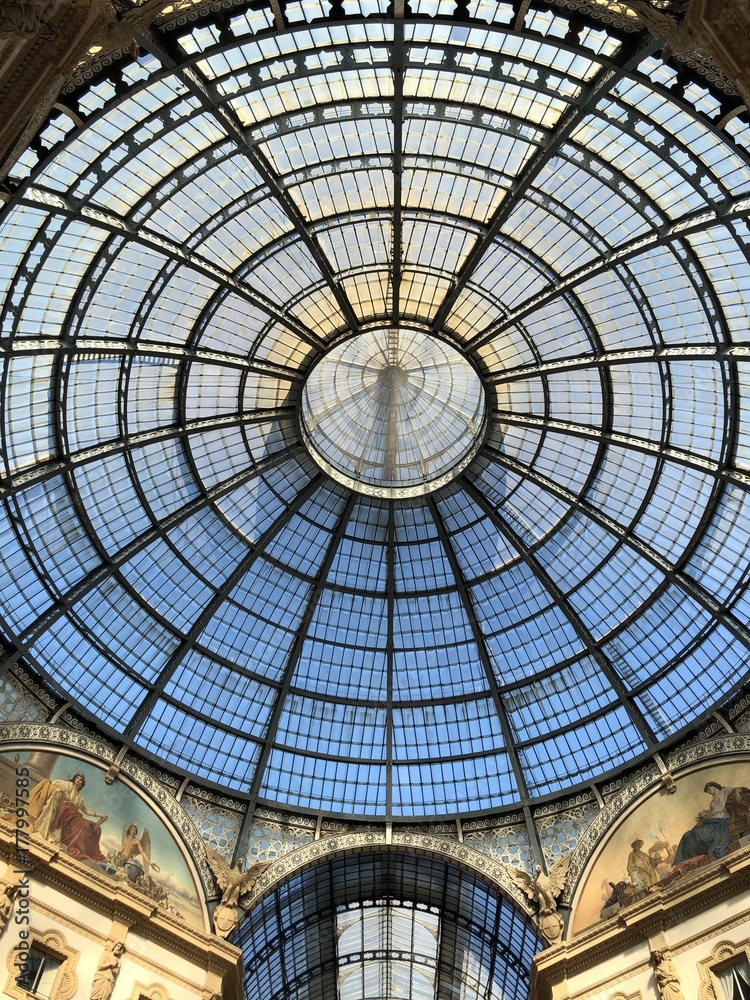 Milano, la Galleria Vittorio Emanuele II