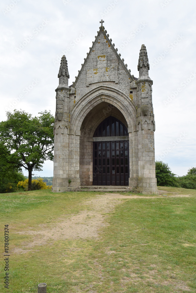 Mont des Alouettes, Les Herbiers, Vendée, point culminant de la Vendée : chapelle