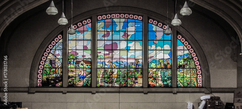 Obra de arte gótica dentro do Mercado Municipal de Sao Paulo (Mercadão)