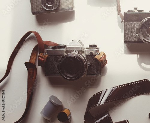 plaskie-uksztaltowanie-starych-analogowych-kamer