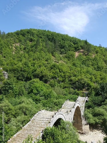 Kalogeriko stone bridge on Vikos gorge Zagoria Greece