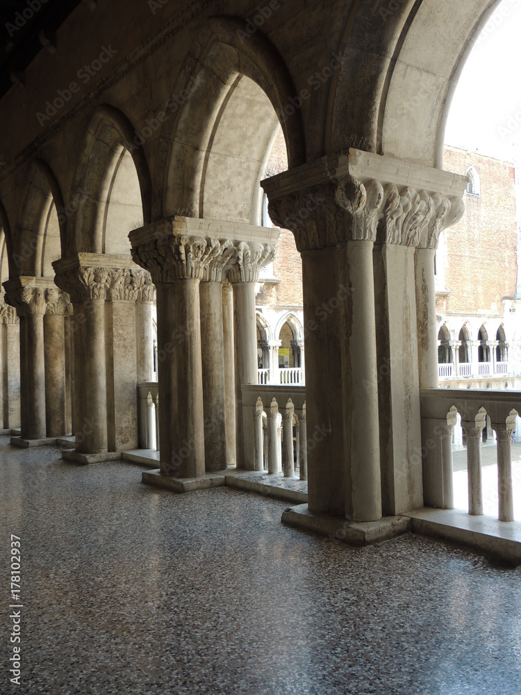 Venetian Arches