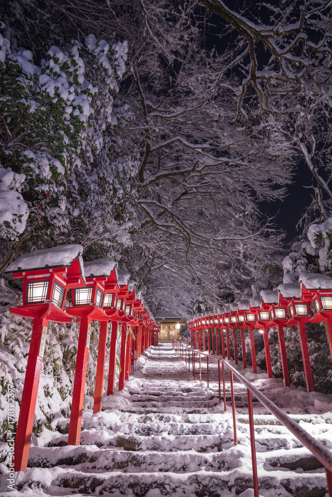 貴船神社 雪 Stock Photo | Adobe Stock