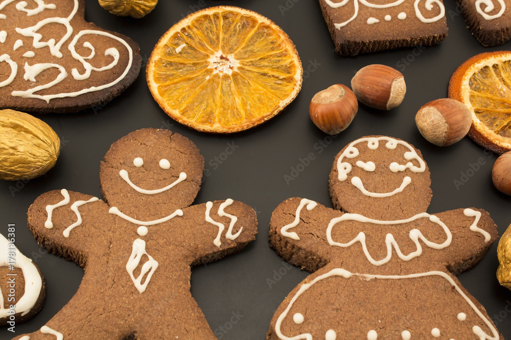 Gingerbread Couple Cookies Gingerbread Couple Cookies