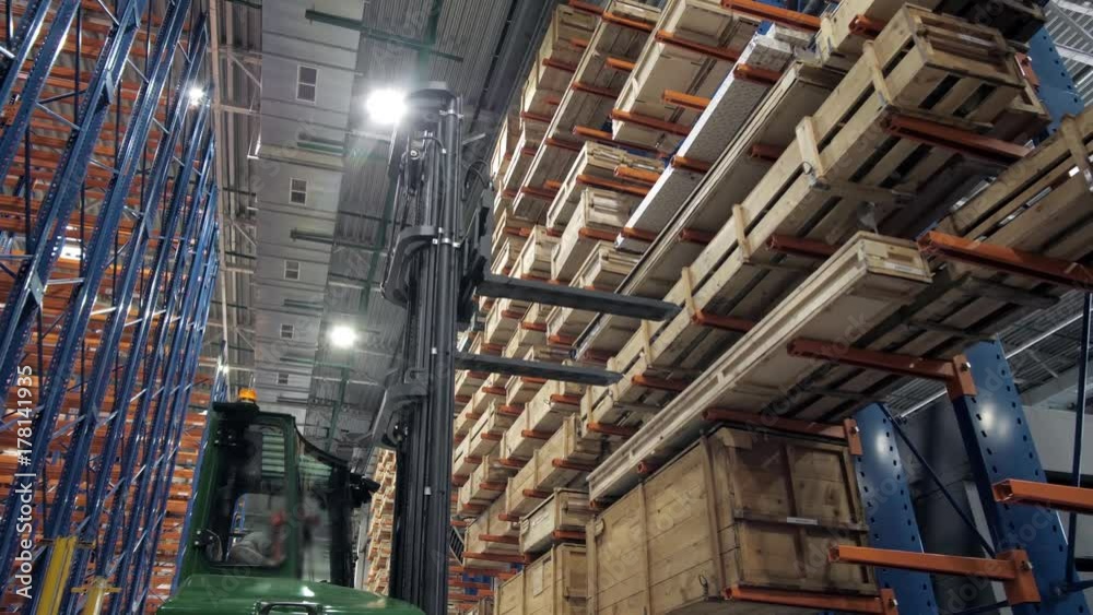 Warehouse sawn wood processing enterprises, stock factory a lot of of boards and construction materials for home furniture Warehouse sawn wood processing enterprises, stock factory a lot of of boards and construction materials for home furniture