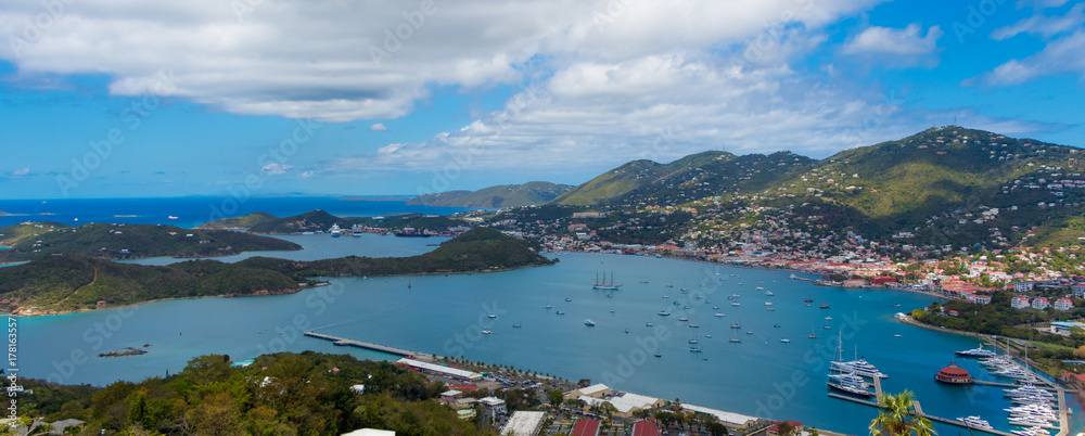Fototapeta premium Port of St. Thomas