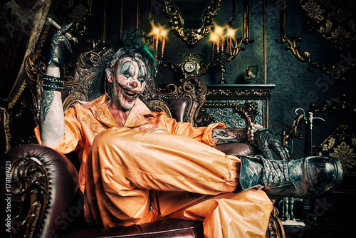 Fotografie bloody man clown